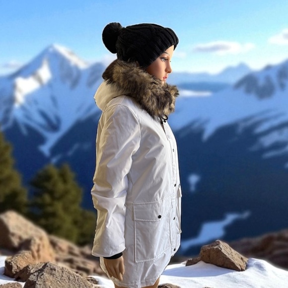 Faux Fur Mid-Length Hooded Parka with Large Pockets. NWT - Picture 6 of 14
